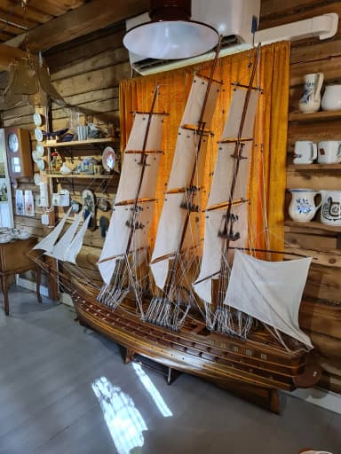 Large model of a sailing ship 260cm long and 207cm high