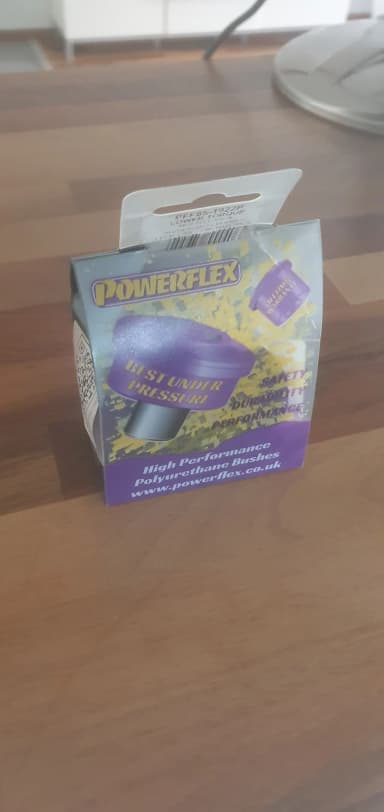 Buje de soporte Powerflex para modelos Citigo, Mii, Up