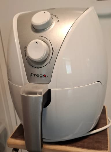 Prego P-364 weißer Airfryer von 2019 mit 1300-1500W Leistung