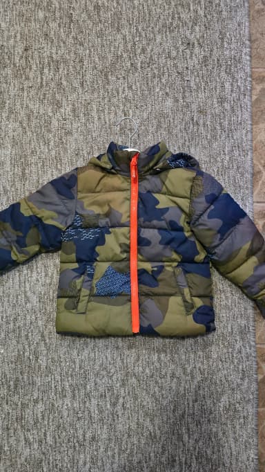 Warme Ciraf Winterjacke Größe 98 für kaltes Wetter
