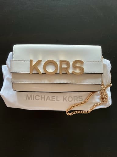 Michael Kors white leather shoulder bag for women