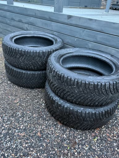 255/55R19 111T XL Michelin X-ice North 4 SUV winter tires