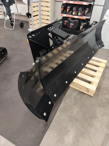 Kellfri 2,5 m Schneepanel mit Euro-Bolzenanschluss