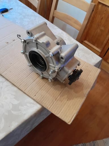 CFmoto/Goes Hinterachse passend für mehrere Modelle
