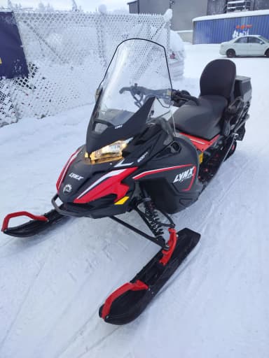 Lynx Adventure LX 600 ACE 3500 Xtrim with low mileage