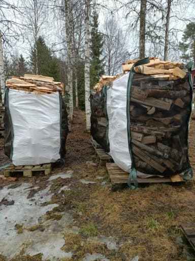 Kuivaa koivuklapia 33 cm & 50 cm, 1,5 m³ säkeissä