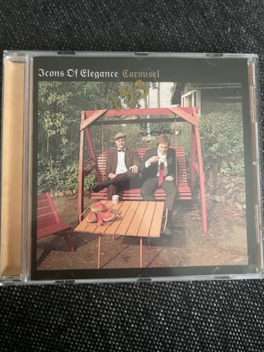 Icons Of Elegance Carousel CD-Album mit Titelliste