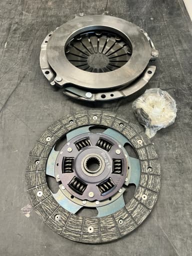 Aisin Kupplungssatz für Honda Accord mit 210mm Durchmesser