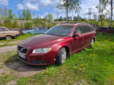 Volvo V70 P3 D5 2008 piezas en venta