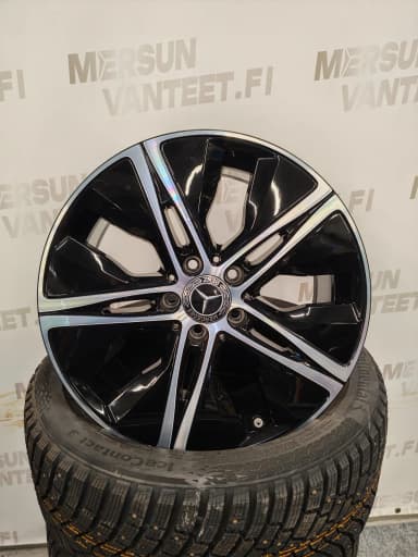 Juego de neumáticos con clavos W 205 Hybrid Premium 18" para Mercedes Benz C