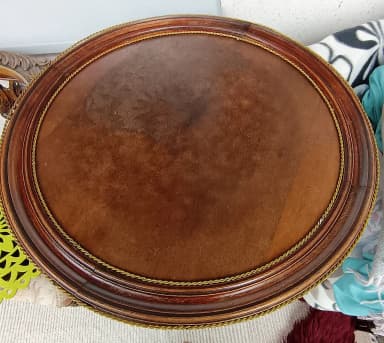 Mesa auxiliar francesa estilo imperio de finales del siglo XIX