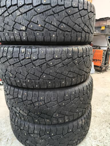 Neumáticos con clavos Nokia Hakkapeliitta C3 225/55R17C de 2021