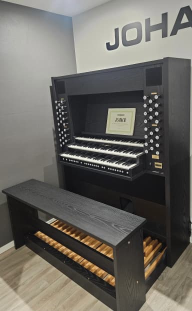 Johannus Studio P-360 kompakte Orgel mit authentischem Klang