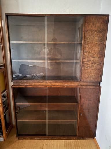 Paar 1930er Jahre Glasvitrinen und Bücherschränke