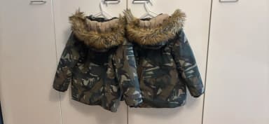 Molo unisex barn vinterjakke størrelse 116 i grønn camo