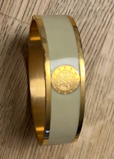 Dyrberg/Kern bracelet in light olive color