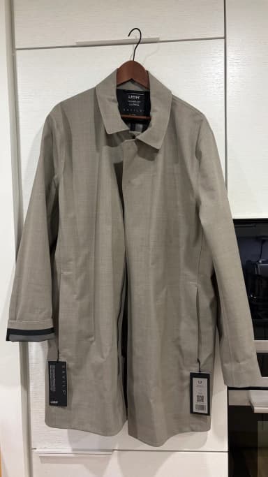 UBR Skyfall Coat Savile XL uusi beige pitkä villatakki miehille