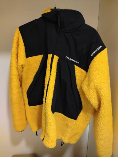 Peak Performance Fleecejacke in Schwarz, neuwertiger Zustand