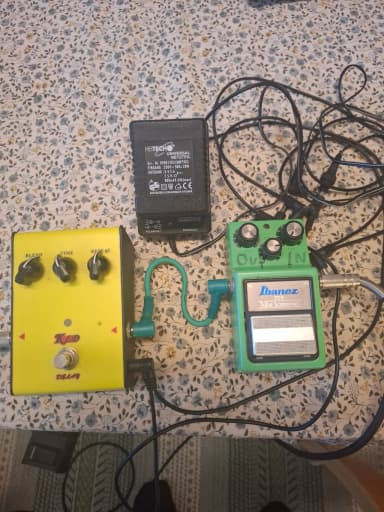 Ibanez Tube Screamer TS9 Overdrive mit Effekt-Loop und Netzteil