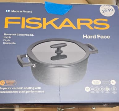 Olla Fiskars Hard Face de 5L sin usar para todo tipo de estufas
