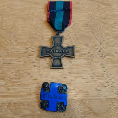 Medaljer fra Taipaleristi og Lotta Svärd tilgjengelig