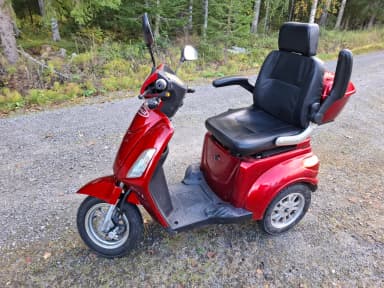 Scooter senior Pyrkijä E400 usado en buen estado