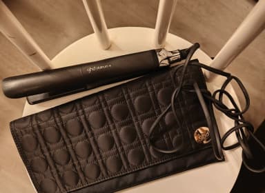 Plancha ghd Gold con tecnología dual-zone en buen estado