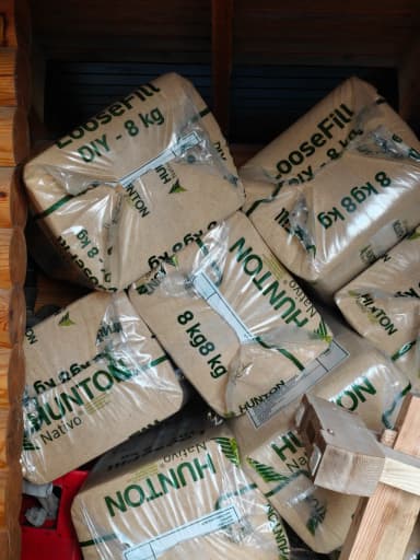 Hunton LooseFill puukuitueristepussit 8 kg kappaleelta