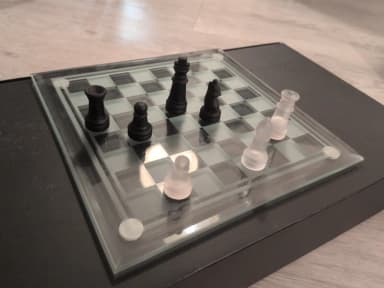 Juego de ajedrez de cristal con tablero de 20 x 20 cm y piezas completas