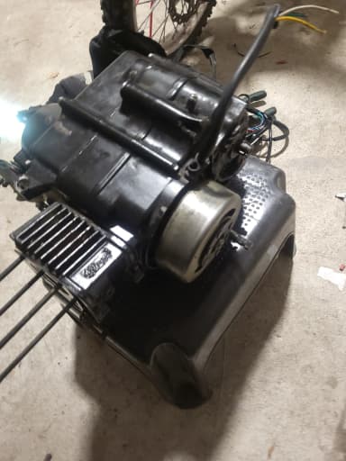 Motor con 50cc abajo y 72cc arriba en venta