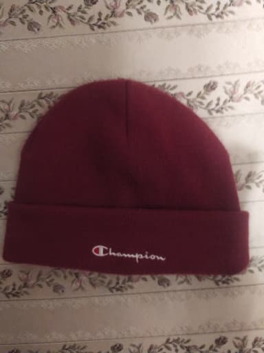 Wine red unisex beanie made in Italy