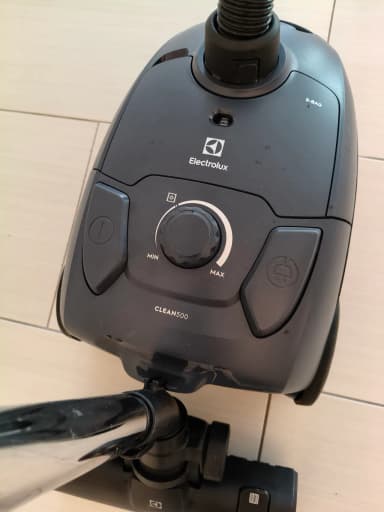 Electrolux Clean 500 støvsuger nesten som ny med støvposer