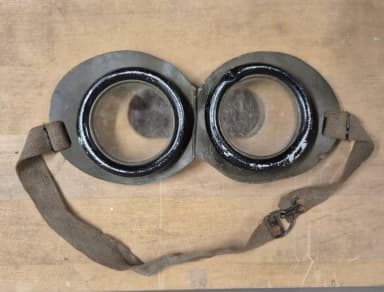 Gafas protectoras antiguas para motociclistas o conductores de ciclomotor
