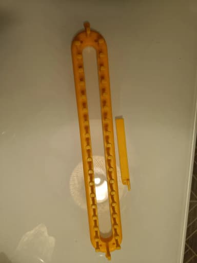 Unused 35 cm knitting harp available