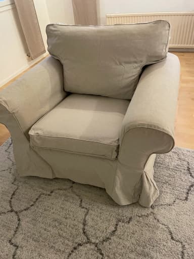 Sillón y sofá de tres plazas Ikea Ektorp