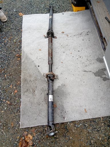 Mercedes-Benz Vito W639 driveshaft available