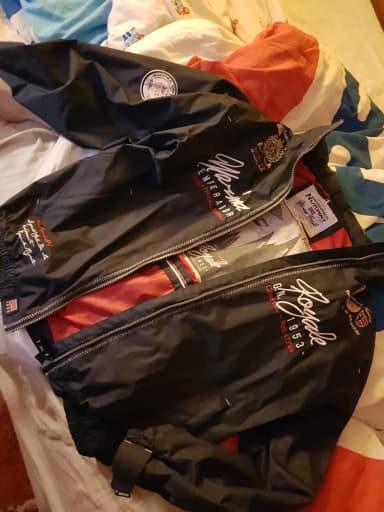 Tyylikäs ja lämmin Geographical Norway Marine Royale -takki koko L