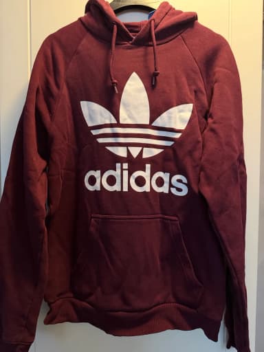 Adidas-huppari koko S myynnissä