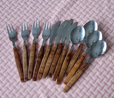Set of 12 vintage wooden-handled cutlery pieces