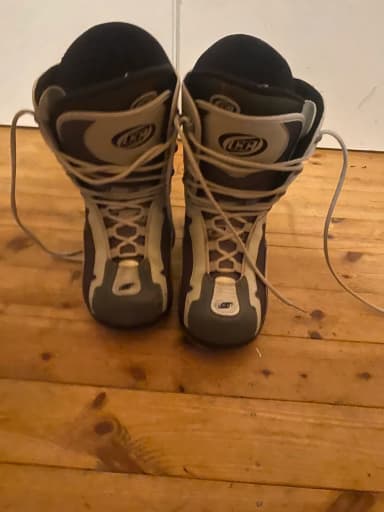 Botas de snowboard Crazy Creek talla 42 en excelente estado