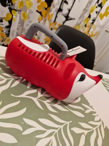 New Marjukka Kettu kids berry picker in red