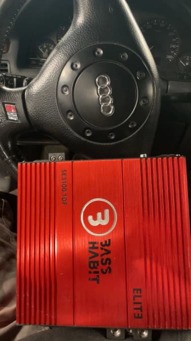 Basshabit Elite 3100W Verstärker mit defektem MOSFET-Transistor