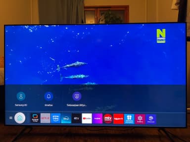 Samsung 65 Zoll TU7005 4K UHD Smart TV in sehr gutem Zustand