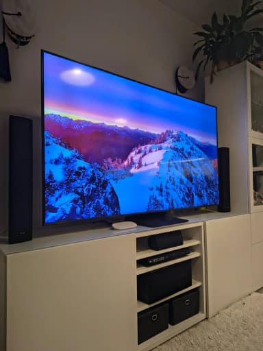 Samsung 65" Neo QLED Mini-LED 4K Fernseher in neuwertigem Zustand
