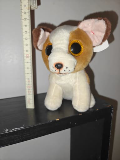 Ty Beanie Boos ruskea-valkoinen koiran pehmolelu isoilla kimaltavilla silmillä