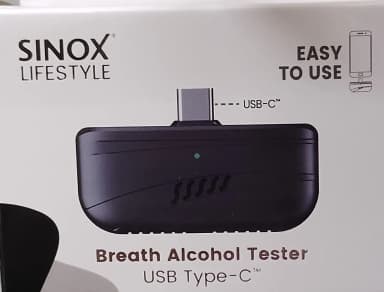 Zwei USB-C-Alkoholtester für Smartphones von Sinox Lifestyle
