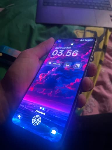 OnePlus Nord CE4 5G in einwandfreiem Zustand mit Displayschutz