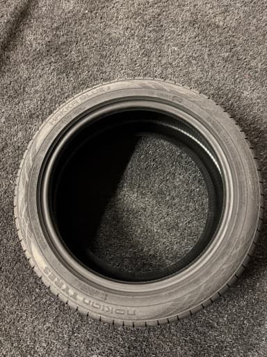 4 neumáticos nuevos Nokian Hakka Blue 3 225/45R17