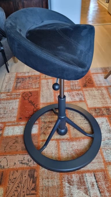Silla de montar Backapp con pie de bola ajustable y asiento suave