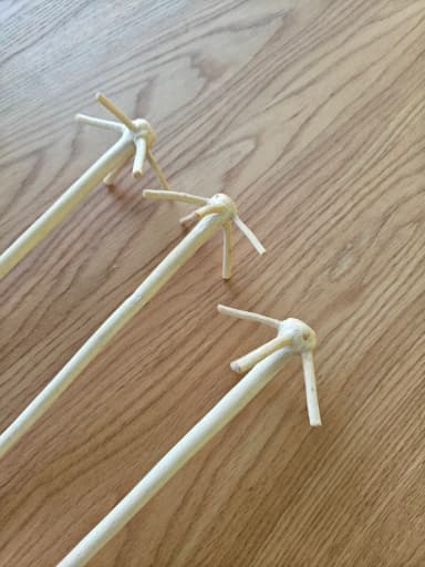 Handgefertigte traditionelle Holzspindel aus Kainuu
